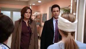 After a couple is murdered in their home and their daughter is critically injured, svu uncovers a number of twisted family secrets, as well as detective rollins' gambling addiction. All Things Law And Order Law Order Svu Home Invasions Recap Review