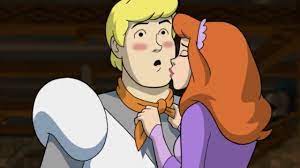 Love is Real — Top 10 Animated Movie Couples (5/10) Fred Jones...