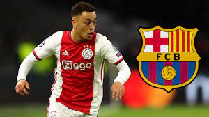 Ne manquez pas les informations foot mercato du barça. Officiel Sergino Dest Rejoint Le Fc Barcelone Goal Com