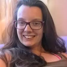 Laura Ibbotson's Instagram, Twitter & Facebook