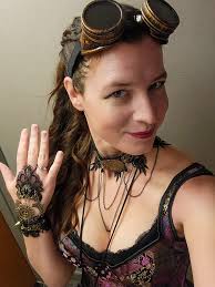 Making a costume for Labyrinth Masquerade Ball