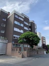 Die wohnung verfügt über zwei. 1 Zimmer Wohnung Zu Vermieten Alemannenstrasse 1 53844 Troisdorf Rhein Sieg Kreis Mapio Net