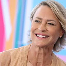 Robin Wright reveals silver lining of Kevin Spacey pay discrepancy