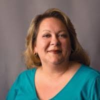 Kim Vitale's Instagram, Twitter & Facebook