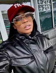 🗣ANNOUNCEMENT!! They say diamonds are a girls best friend, right? ⚾️ I am  thrilled to announce I am joining the super talented squad over at  @mlbnetwork! Catch me nightly hosting Quick Pitch