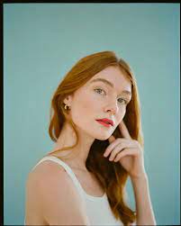 Sarah Pentax 67ii 105mm 2 4 Portra 400 Analog Studio Portrait Photography Portrait Photoshoot Portrait Photography Men
