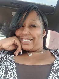 Regina Overby's Instagram, Twitter & Facebook