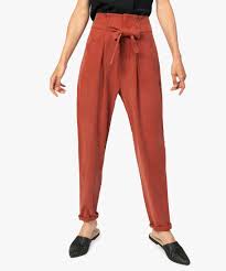 Une coupe intemporelle, un molleton doux et agréable, pour un pantalon au rapport qualité/prix vous souhaitez recevoir une alerte pour : Gemo Vetements Pantalon Femme Coupe Carotte Taille Haute Rouge Pantalons Femme Gemo