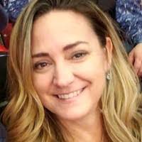 Candice Lyon's Instagram, Twitter & Facebook