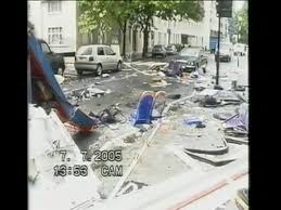 Pour ne jamais rien manquer de l'actualité, faites confiance à la réactivité de 7sur7.be, 24h/24 et 7j/7 London Mayor Sadiq Khan Pays Tribute To Victims Of 7 7 Bombing On 12th Anniversary Mylondon