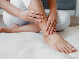 13 Causes For Your Swollen Feet