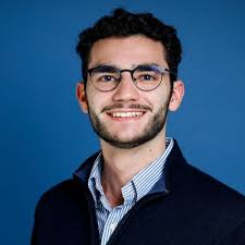 Dear Network, I'm thrilled to share that I have officially graduated from  Esade with a Bachelor in Business Administration (BBA). I'm also excited to  announce that I will be continuing my academic… |