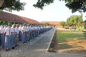 Dari sekian banyak urutan sma terbaik di indonesia, ada beberapa sma terbaik di tegal dan brebes. Sejarah Sekolah Sman 1 Dukuhwaru