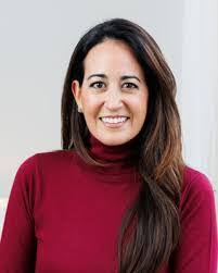 Ana Luz's Instagram, Twitter & Facebook