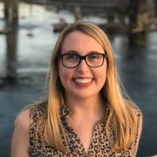 Amanda Milligan's Instagram, Twitter & Facebook