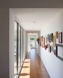 Decor art gallery has been offering professional framing since 1987. 58 Stylish Ways To Transform Ordinary Walls Into Art Gallery Walls