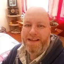 Clifford Ogle's Instagram, Twitter & Facebook