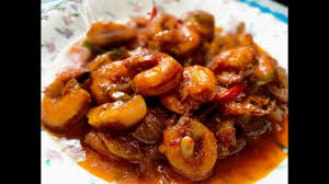 Masak hingga udang berubah warna menjadi kemerahan. Sambal Tumis Udang Chef Home