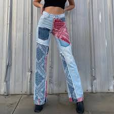 You want a mom jean that isn't too large to make you look dowdy. Y2k Aesthetic Vintage Mom Jeans Cosmique Studio