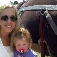 Candace Holbrook's Instagram, Twitter & Facebook