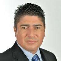 600+ perfiles de «Felipe»