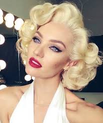 Watch tutorials from youtube vintage hairstyle experts. Marilyn Monroe Hair How To Get Her Iconic Hairstyle Iles Formula