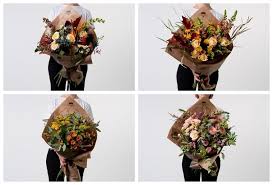 Small bunch of flowers delivered. The 12 Best Options For Flower Delivery In Milan 2021