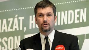 Father, veterinary, pilot, cantor and politician. Nem Bun 10 Milliot Zsebre Tenni Munka Nelkul De Meg Lehet 24 Hu