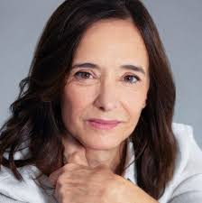 Ana Torrent reacciona 50 años después a sus escenas más icónicas en 'El  espíritu de la colmena', la obra maestra de Víctor Erice