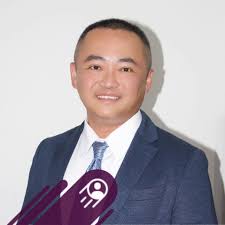 試胎員報告～電車很吃胎？要看怎麼開。  這篇太神奇，一定引起公憤，但都是真實數字，不妨聽聽看。上次去換輪胎，一組開了82,000公里，輪胎行車友老闆林資泰嘖嘖稱奇，看我是可造之才，暫時放寬年齡條件，破格錄取我成為無給職義務試胎員，配發一套廠牌Ling  Long，型號 ...