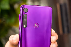Revisión del Motorola One Macro: una ...