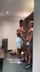 @jakes_DMs video Tweet