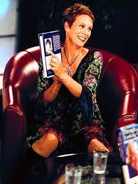 Chuck the movieguy interviews jamie lee curtis for the movie freaky friday. Movie Moms The Most Memorable Beauty Moments Of All Time Jamie Lee Curtis Young Jamie Lee Jamie Lee Curtis