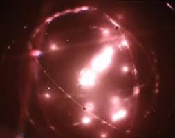 Un magnétar​​ o magnetoestrella es un tipo de estrella de neutrones con un  campo magnético extremadamente fuerte. Se trata de una variedad de púlsar  cuya característica principal es la expulsión, en ...