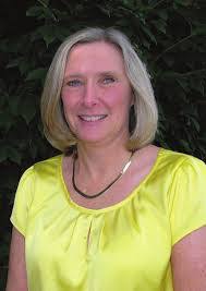 Andrea Darr's Instagram, Twitter & Facebook