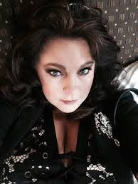 Tammy Barton's Instagram, Twitter & Facebook