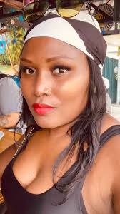 Translation: If you have the following symptoms make sure you talk to your  doctor, they could be related to diabetes. Excessive thirst, increased  urination and fruity smelling breath. #gratefuldoreen ...