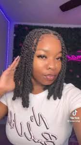 Robin Plowden's Instagram, Twitter & Facebook