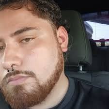 Albert Macias (@albertxmacias)