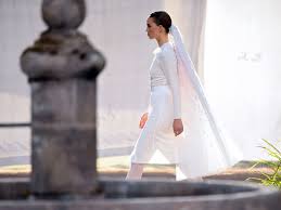 More images for fotos de vestidos de novia » Seis Increibles Vestidos De Novia Que Hemos Visto En La Alta Costura De Paris