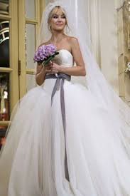 40 Iconic Movie Wedding Gowns In Photos Bride Wars Dress Movie Wedding Dresses Bride Wars Wedding Dress