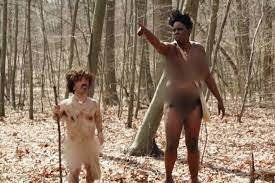 Leslie Jones and Peter Dinklage Are Naked and Afraid and Really Mad at Each  Other