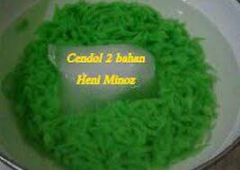 250 gr tepung terigu 125 gr tepung kanji/tapioka 1 butir telur ayam 1 batang daun bawang, iris tipis 2 sdt garam 1 sdt kaldu bubuk air secukupnya bumbu halus: Resep Cendol 2 Bahan Yang Enak