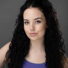 Danielle Hegarty (@RawrXDanii)