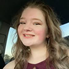 Kylie Wallace (kywall77)