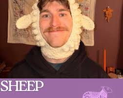 Crochet Stuffed Autumn Bee