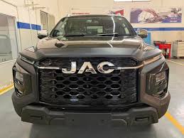 JAC T9 Hunter finally launched for the Pakistani market. It is priced at  Rs. 97.50 Lacs‼️ JAC T9 is powered with a 1999cc Common Rail Diesel engine  with 8-speed automatic transmission and