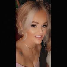 Leanne Whitehead's Instagram, Twitter & Facebook