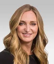 Abbey Roth's Instagram, Twitter & Facebook