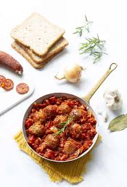 Boulettes De Pain De Mie Sauce Tomate Et Chorizo Recettes De Cuisine Odelices